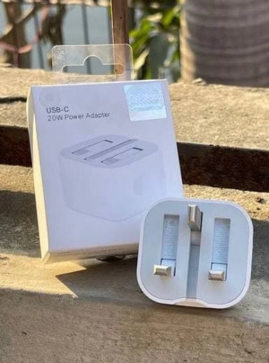 آداپتور اورجینال اپل 20 وات USB-C 3Pin (گارانتی شرکتی) — تصویر ۵
