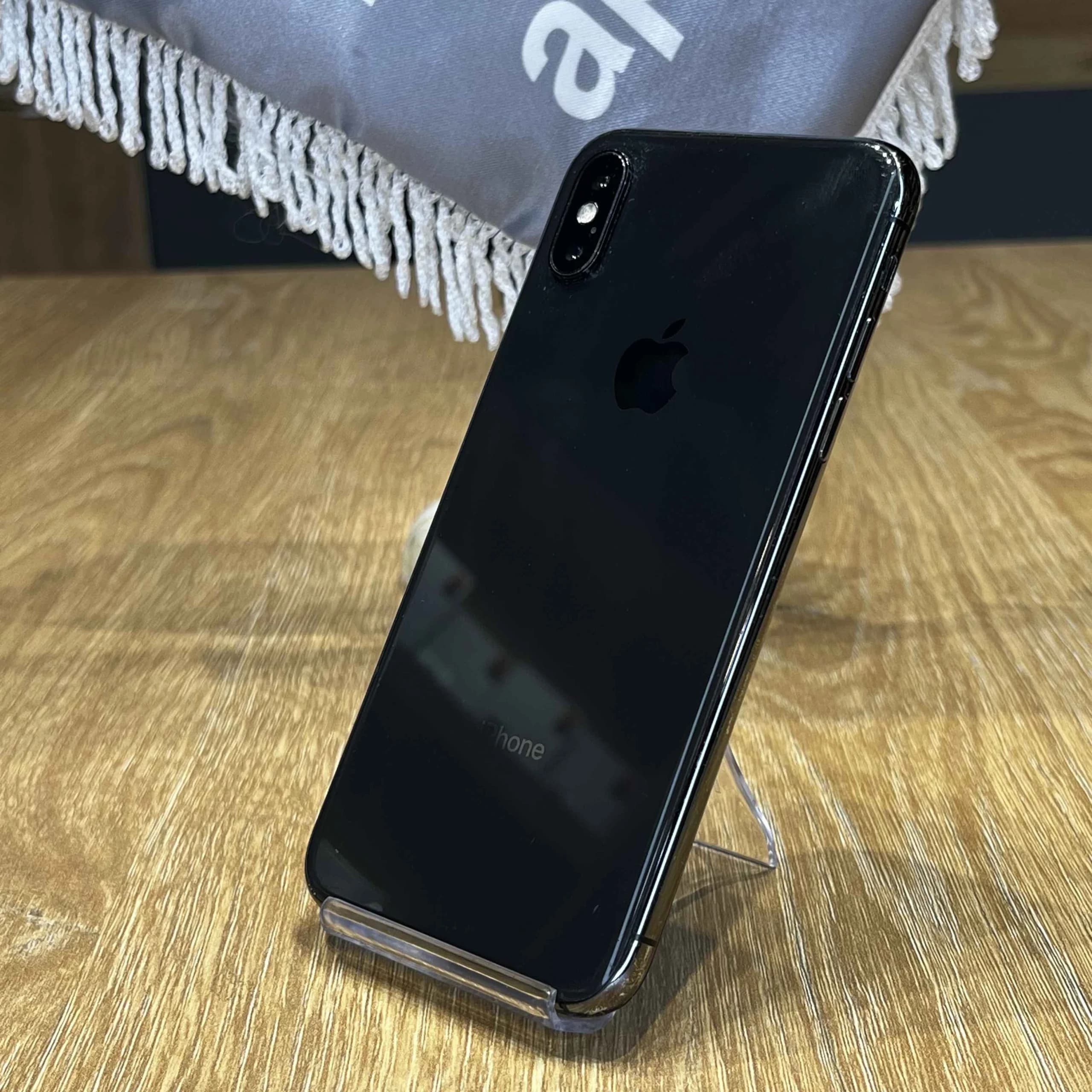 گوشی موبایل اپل IPhone X ظرفیت 64GB پارت نامبر LL/A رنگ مشکی باتری 75% – کارکرده رجیستر شده — تصویر ۲