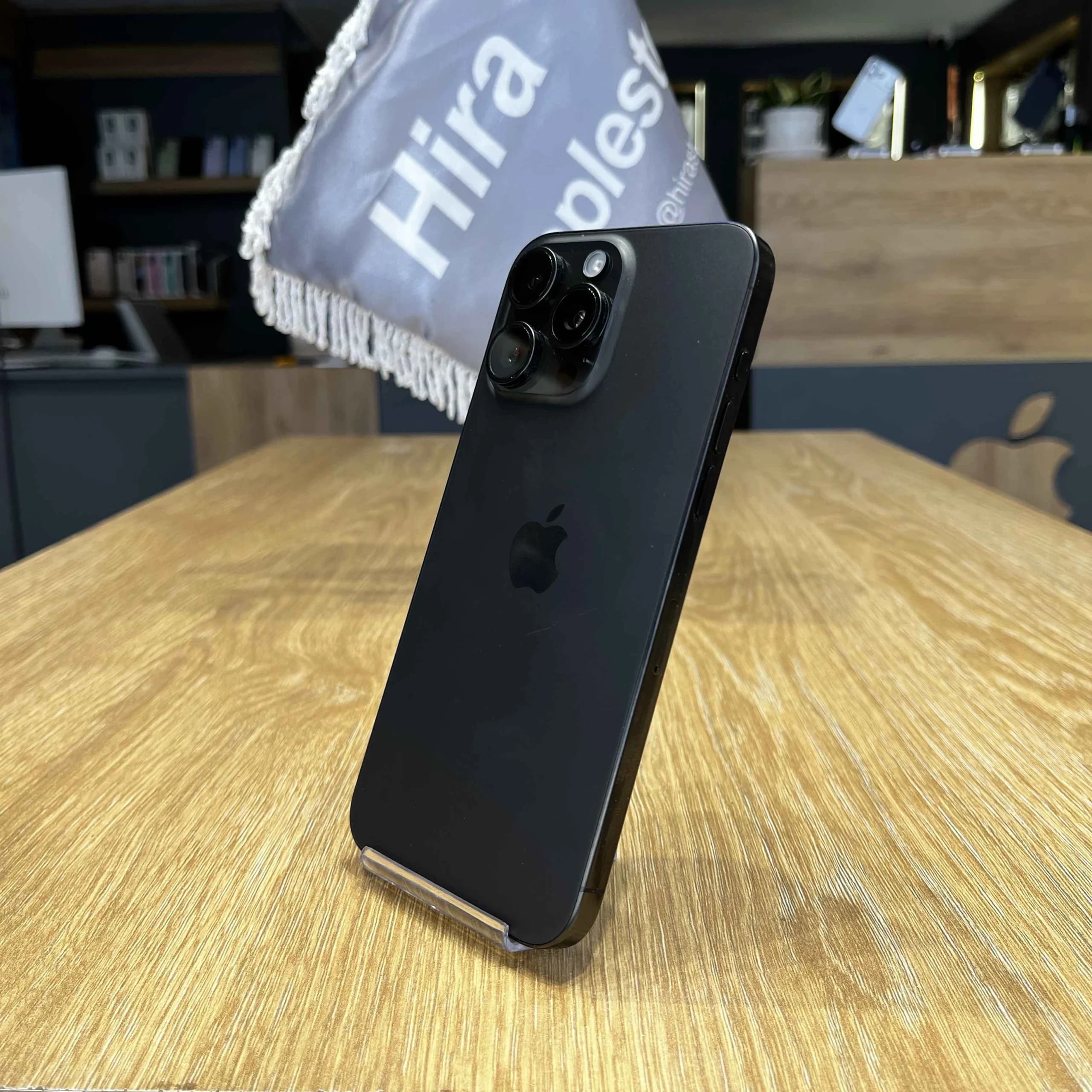 گوشی موبایل اپل IPhone 15 promax ظرفیت 256GB پارت نامبر ZA/A رنگ مشکی تیتانیوم باتری 95% – کارکرده رجیستر شده — تصویر ۲
