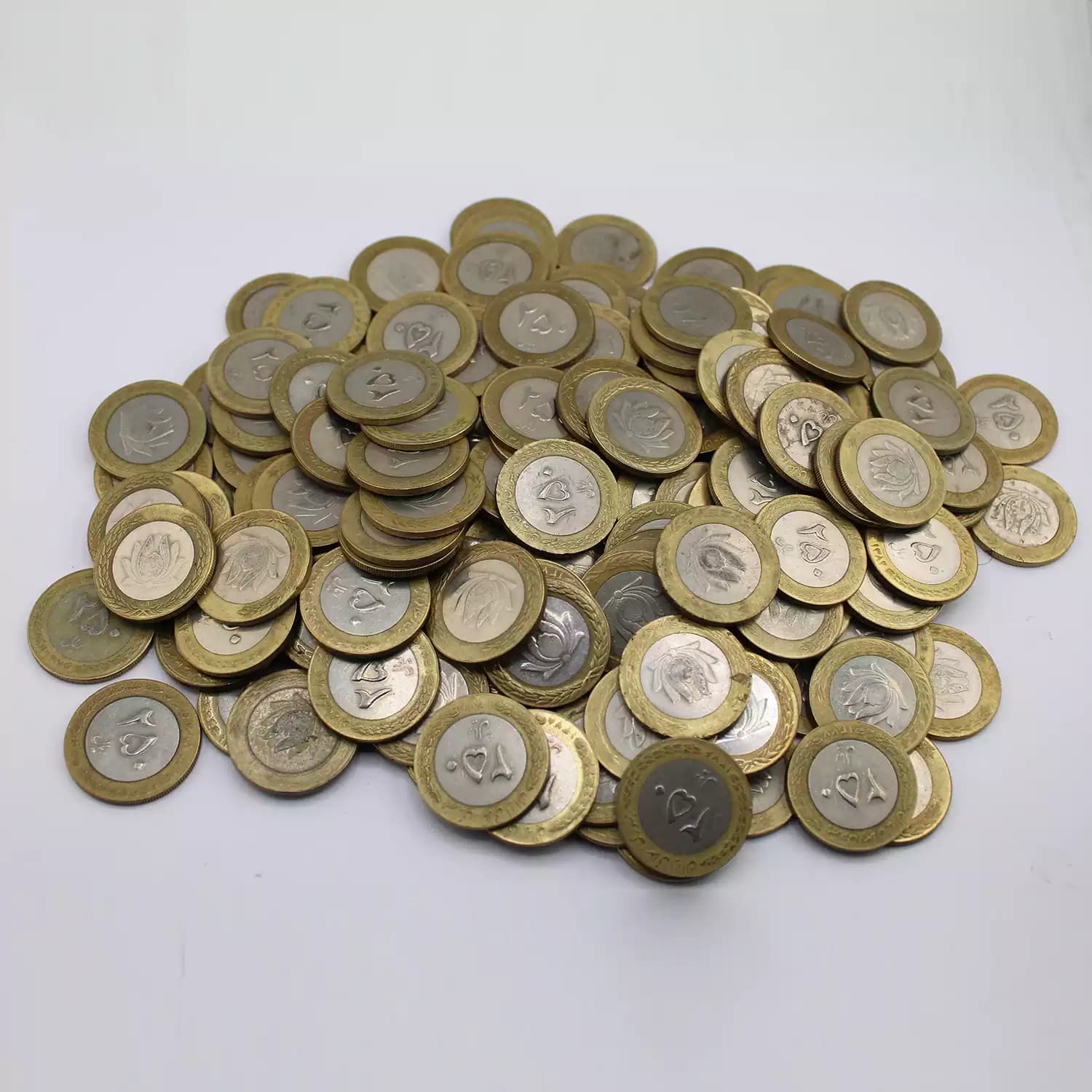 یک کیلوگرم سکه 25 تومانی جمهوری اسلامی — تصویر ۲