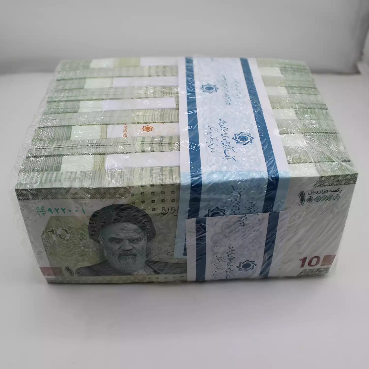 باکس اسکناس 10000 تومانی جمهوری – نیمه رند 2 با شماره های خاص – 922001 — تصویر ۲