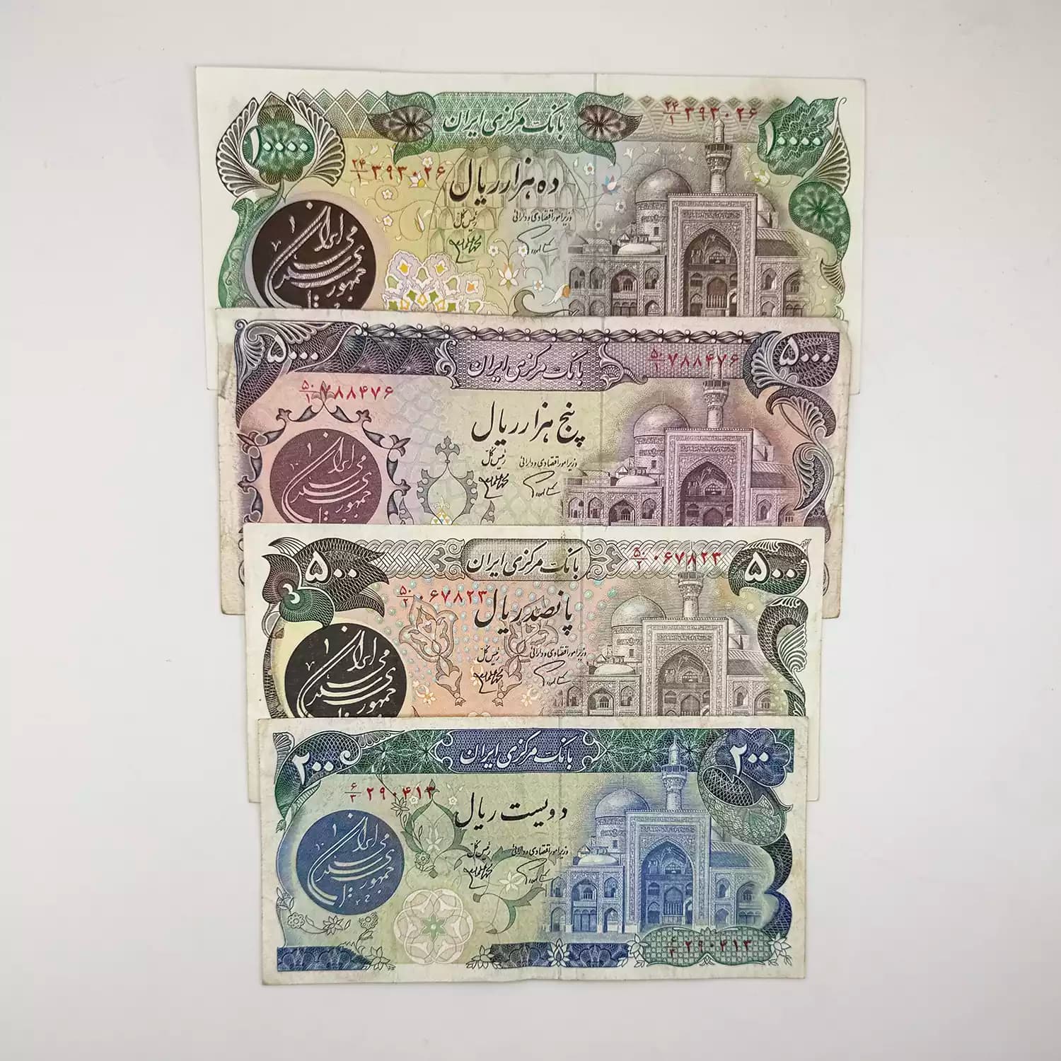 ست اسکناس بارگاهی سری چهارم – 4 عددی – 24/393026