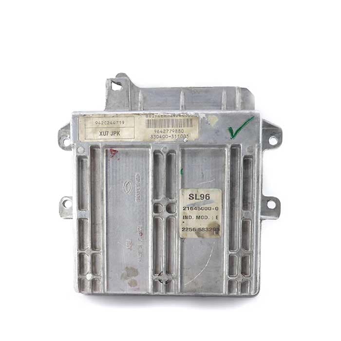 کامپیوتر ECU پارس SL96-ساژم در حد نو