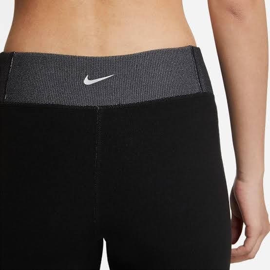 لگ ورزشی ضخیم زنانه نایکی Nike Pro HyperWarm Dri-FIT — تصویر ۵