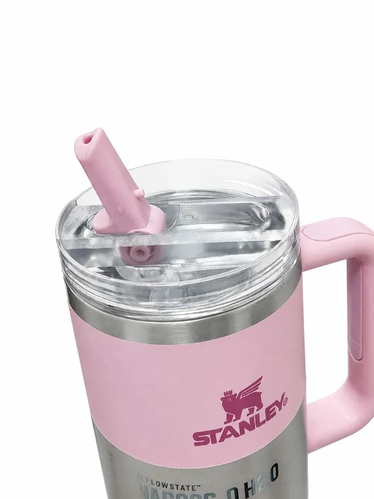 تراول‌ماگ استنلی مدل Quencher H2.0 ظرفیت ۱.۱۸ لیتر – رنگ‌بندی پاستلی — تصویر ۴