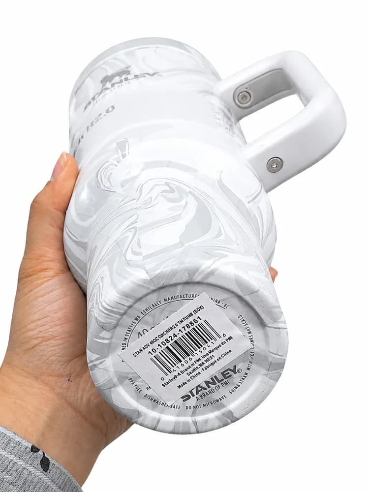 تراول ماگ استنلی (Stanley) مدل Quencher H2.0 ظرفیت ۱.۱۸ لیتر – طرح خاص ابر و باد (Marble) — تصویر ۶