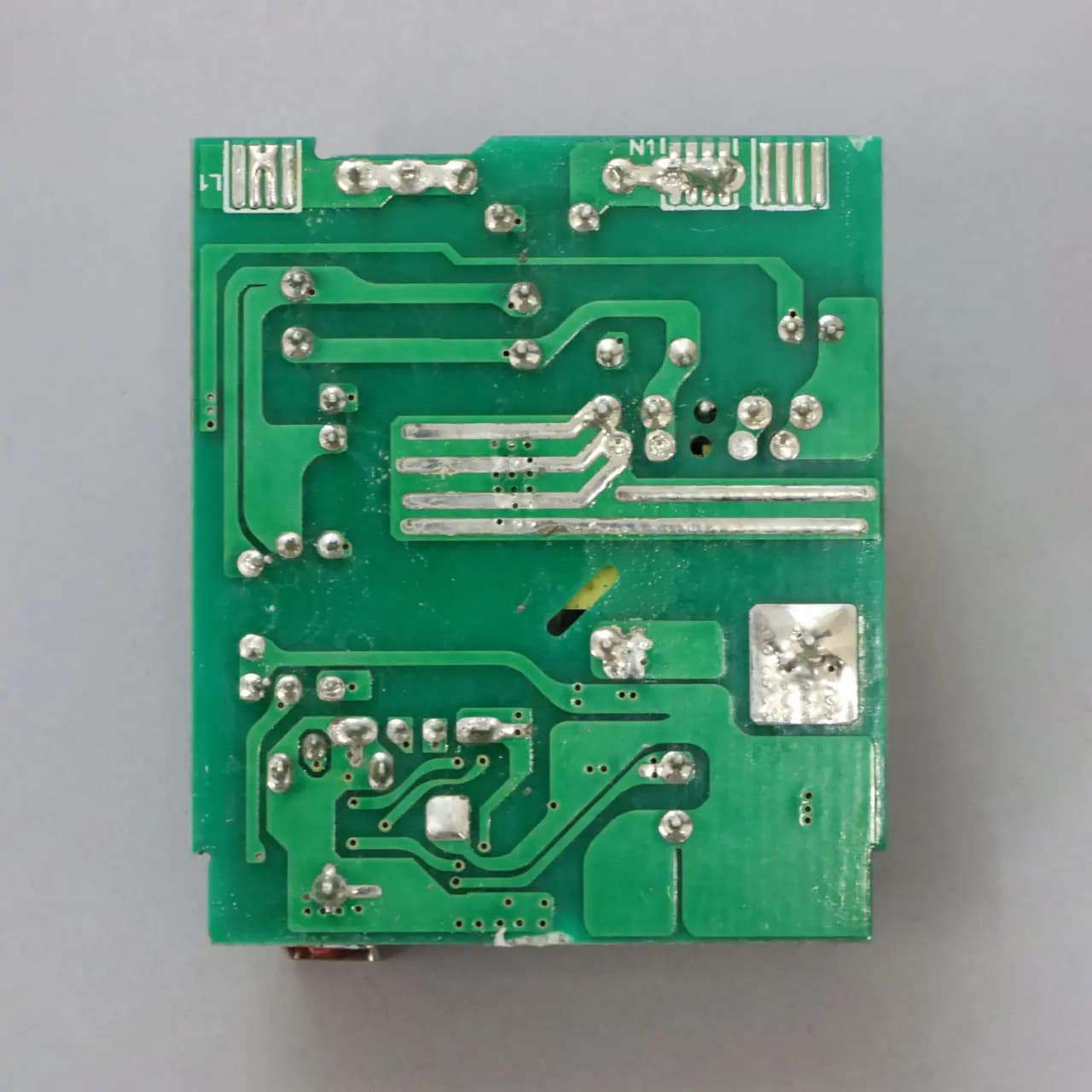 شارژر دیواری فست تک پورت Xiaomi مدل MDY-11-EZ 33W — تصویر ۱۰