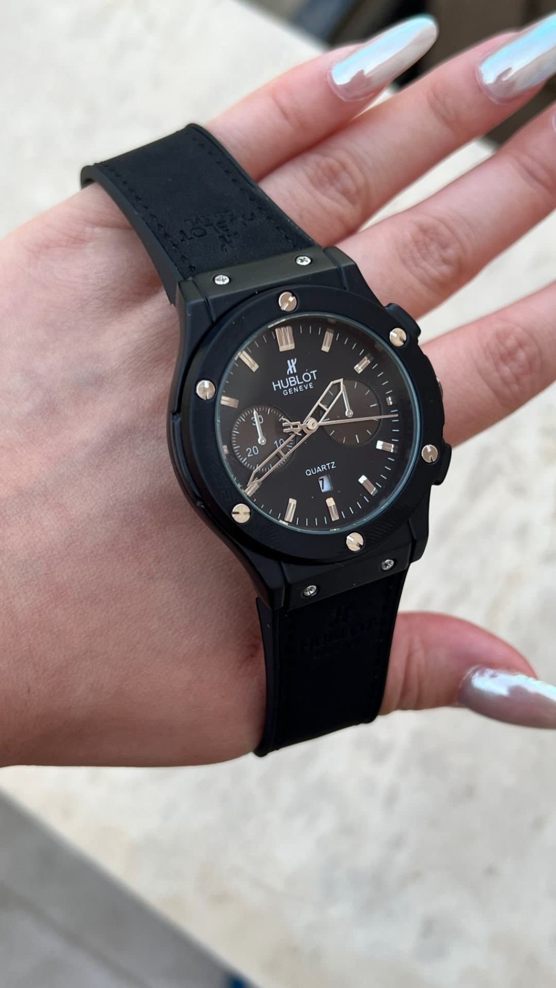 ساعت مردانه هابلوت چرمی اسپرت HUBLOT کد 2894 — تصویر ۱۱