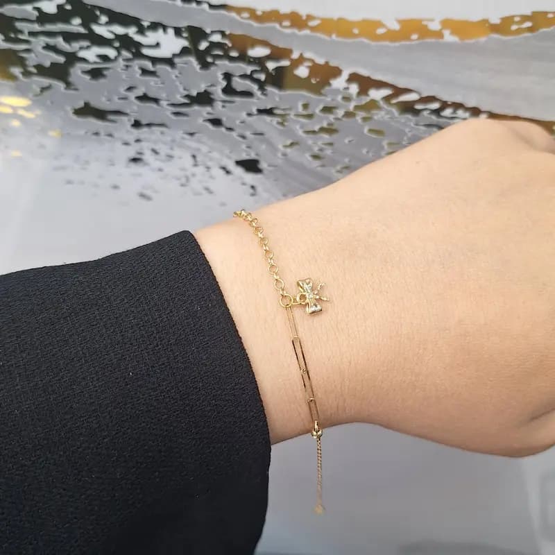 دستبند طلا پاپیون زیبا | طلا ۱۸ عیار — تصویر ۲