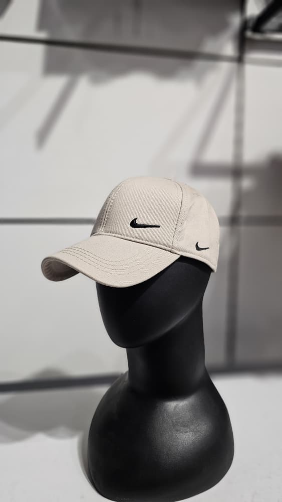 کلاه کتان نقاب‌دار Nike – کرم