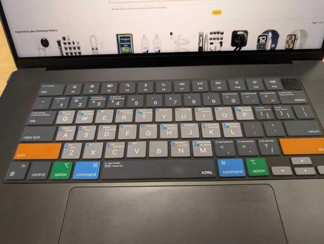 کاور کیبورد مک بوک نئو 13 اینچ | 2026 | A18 Pro مدل VerSkin MacOS Shortcut برند جی سی پال — تصویر ۶