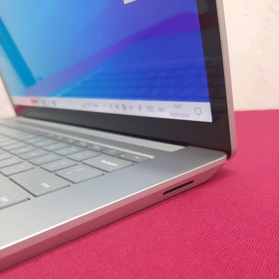 سرفیس لپ تاپ استوک مدل Surface Laptop 4 — تصویر ۴