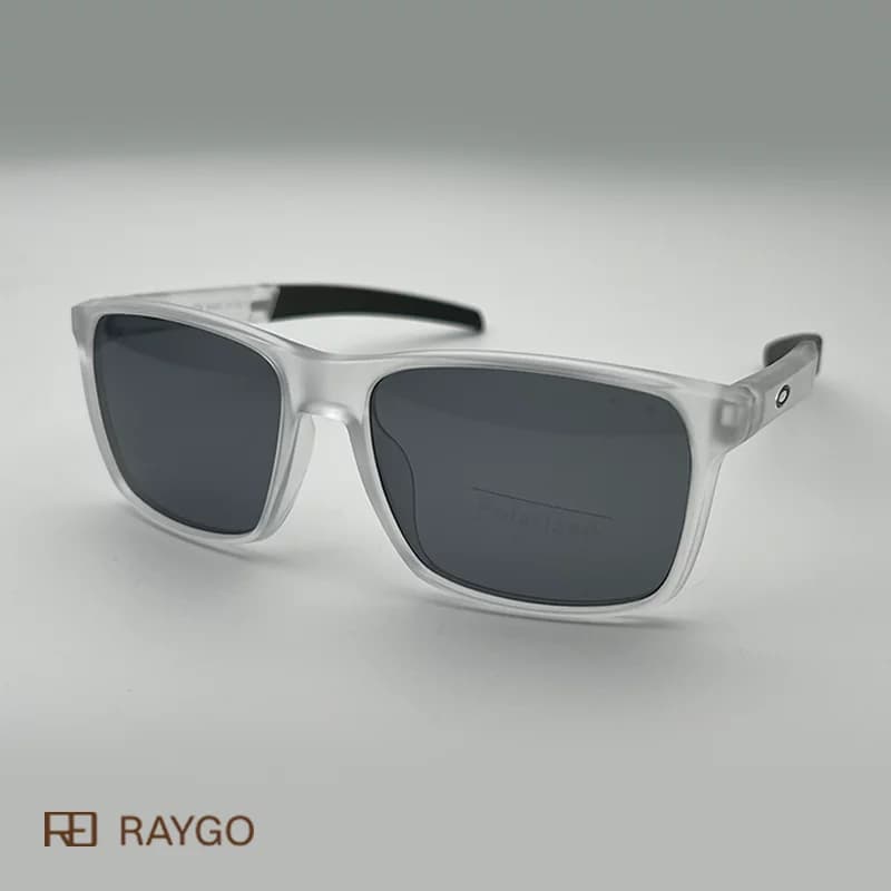 عینک آفتابی اوکلی Oakley کد 24205 — تصویر ۳