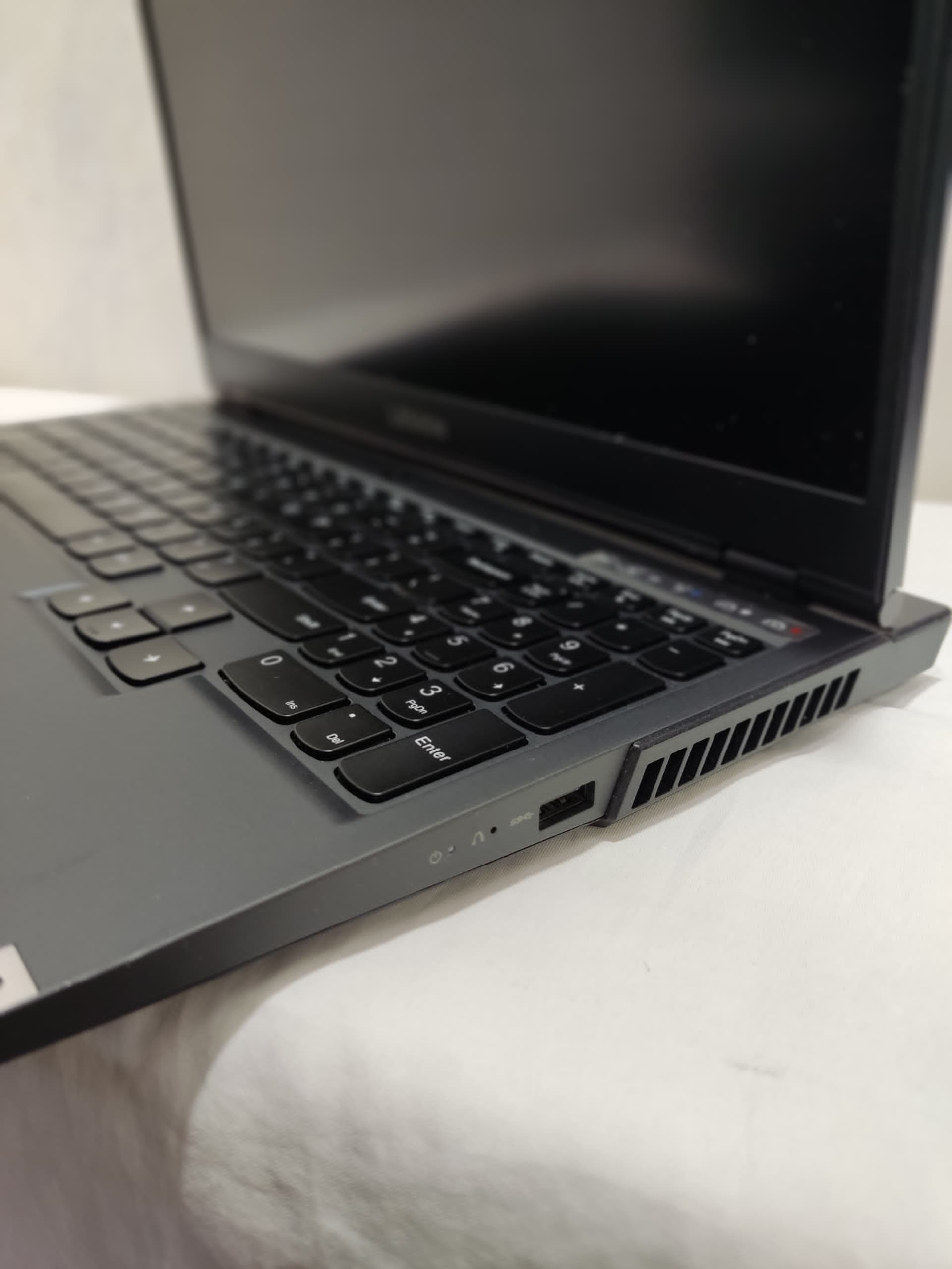 لپ تاپ استوک لنوو گیمینگ مدل Lenovo Legion 81Y6 — تصویر ۴