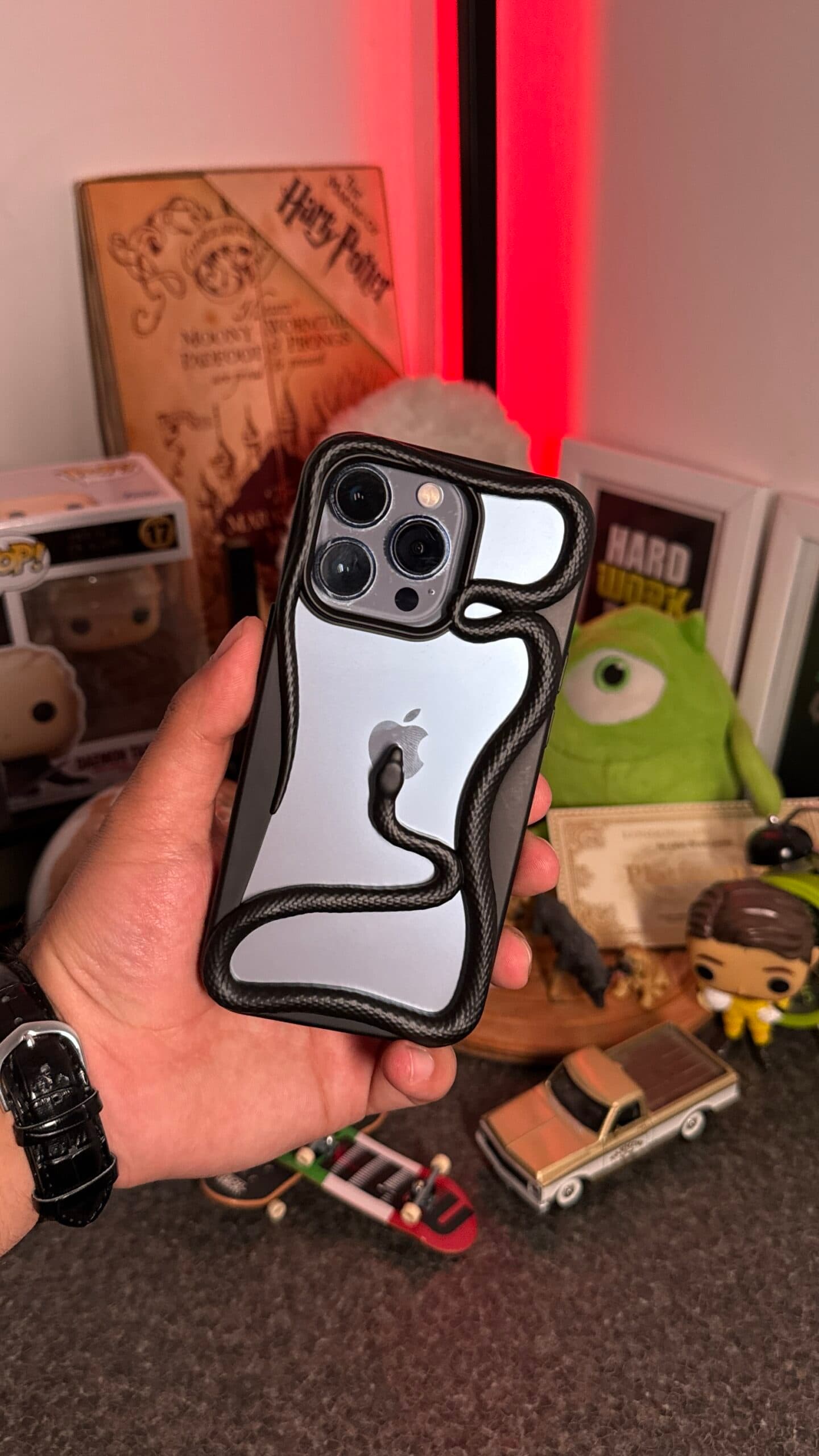 قاب مار مشکی آیفون | قاب Snake Black سه بعدی خاص و فانتزی iPhone