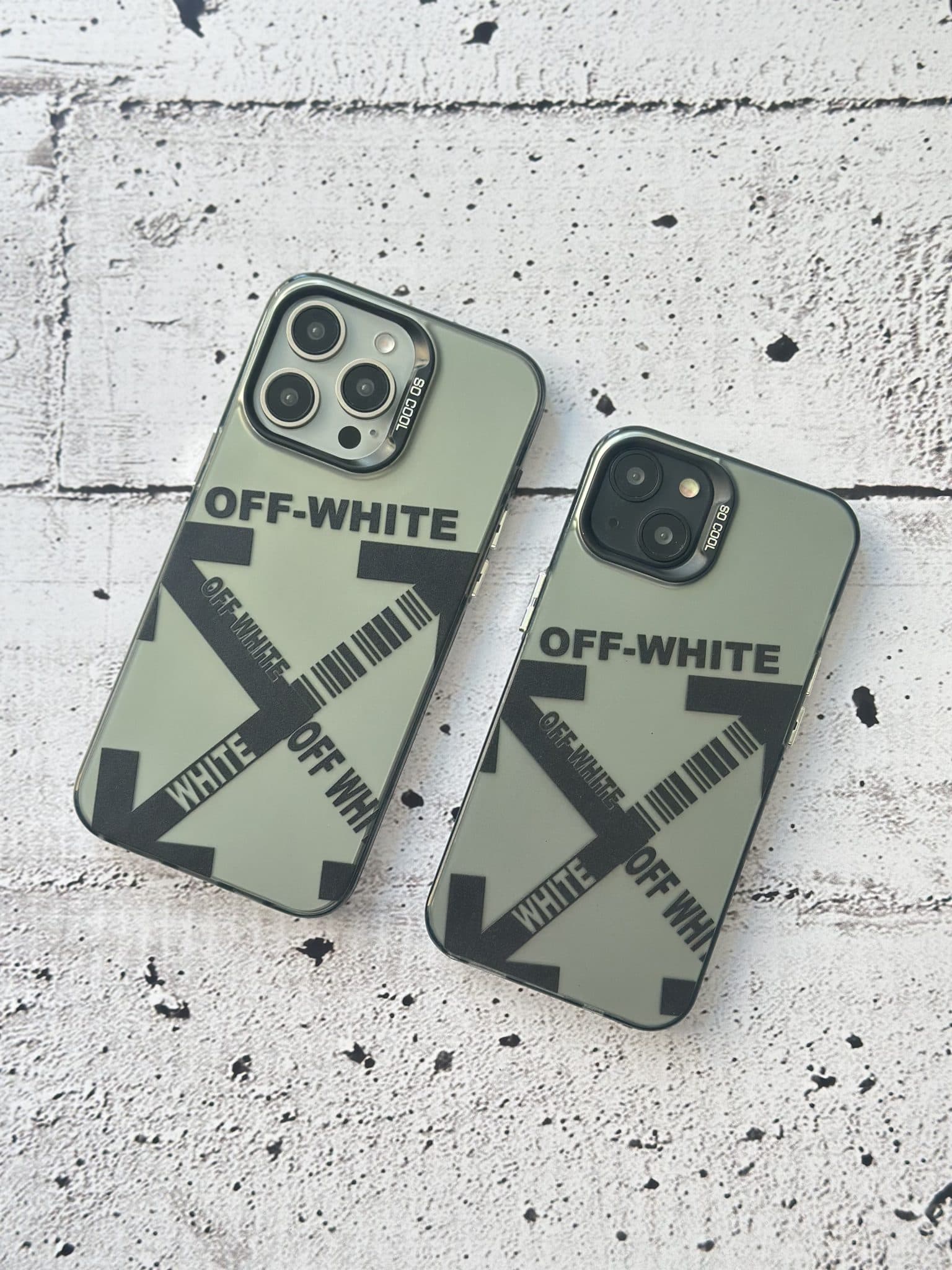 قاب آیفون طرح off-white