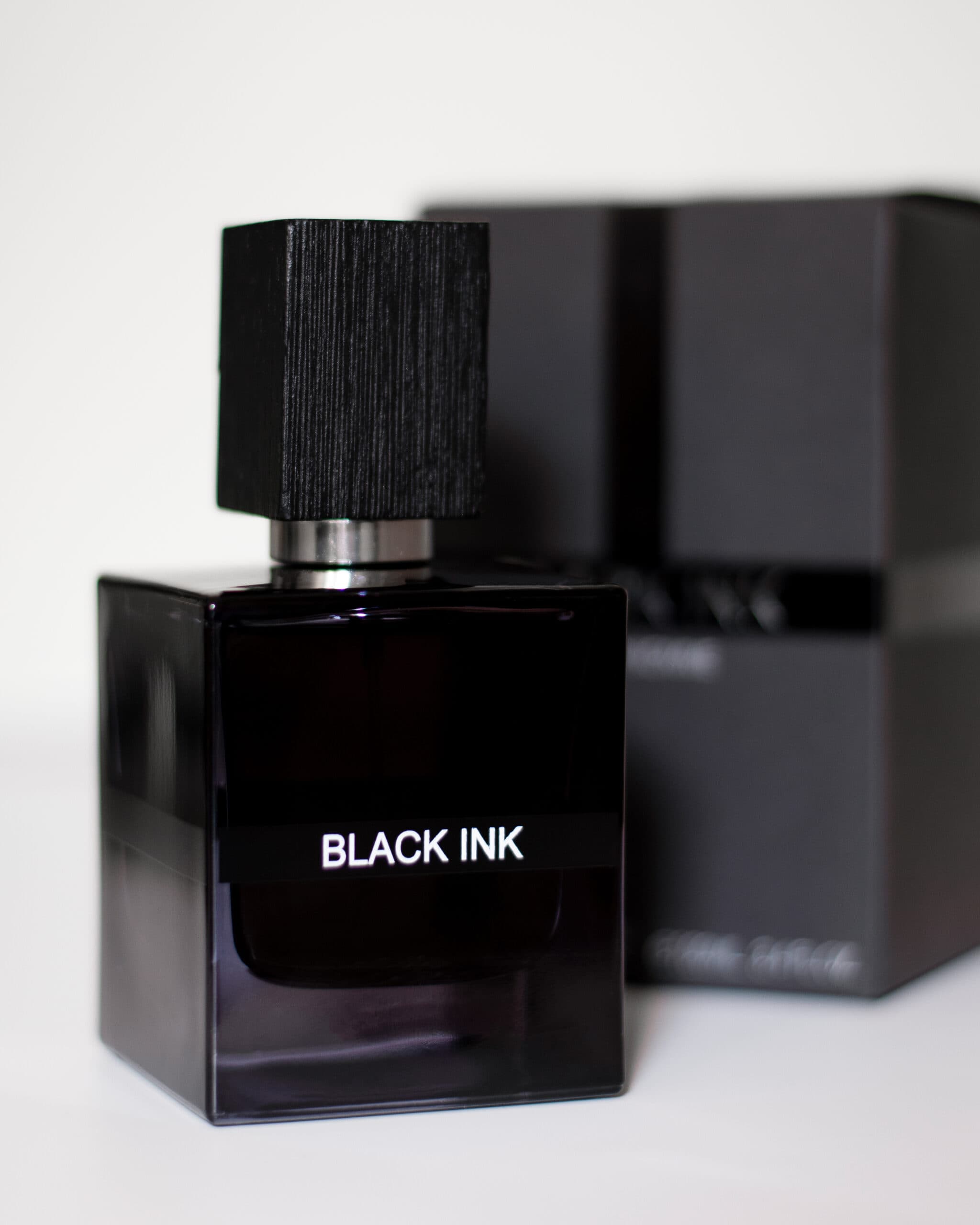لالیک مشکی-چوبی-انکر نویر شرکتی | Lalique Encre Noire — تصویر ۲