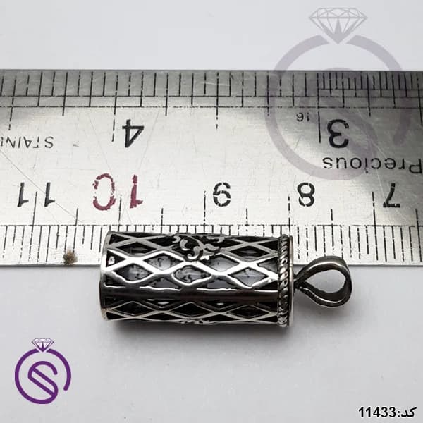 گردنبند نقره حرز مدل استوانه لوزی کد 11433 — تصویر ۲