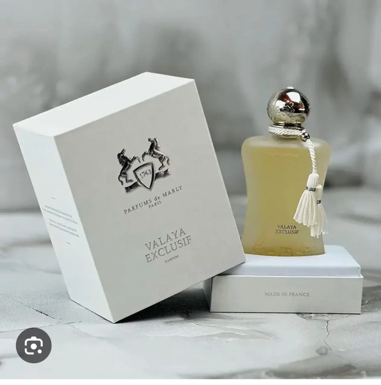 ادکلن مارلی والایا اکسکلوسیف 75 میل زنانه (Parfums de Marly Valaya Exclusif) با رایحه گلی، پودری
