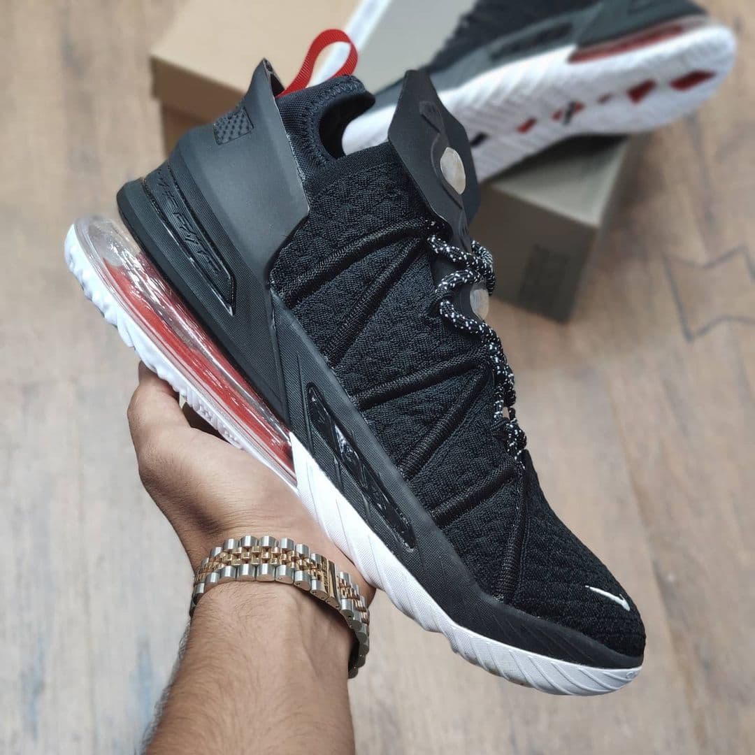 کفش بسکتبال نایک مدل Nike LeBron 18 — تصویر ۹