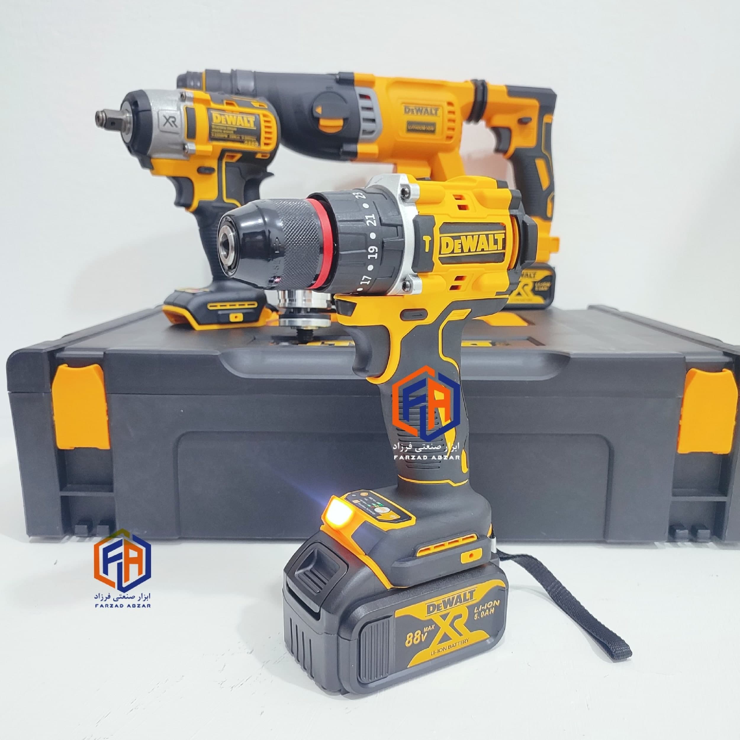 پک چهار قلوی دیوالت موتور براشلس مدل DEWALT-88 — تصویر ۴