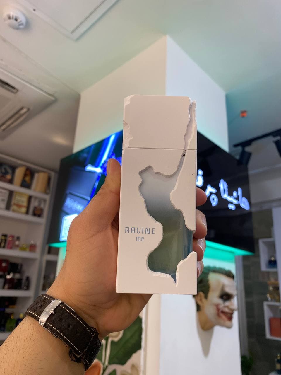 عطر و ادکلن فرنچ اونیو راوین آیس (پسیفیک راک مس) — تصویر ۳