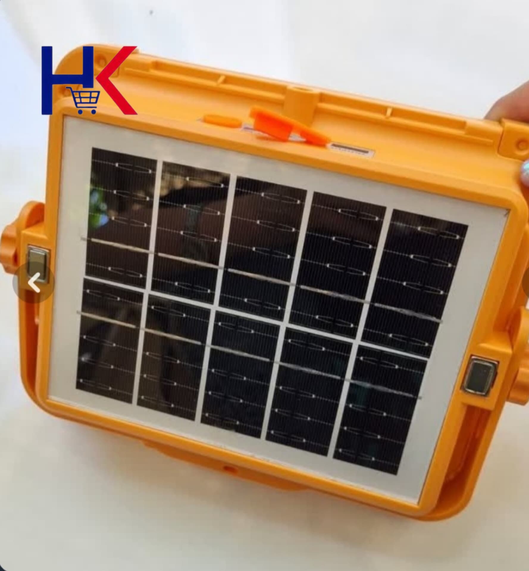 پروژکتور خورشیدی شارژی 10000W مدل Solar LED Light با پنل خورشیدی — تصویر ۴