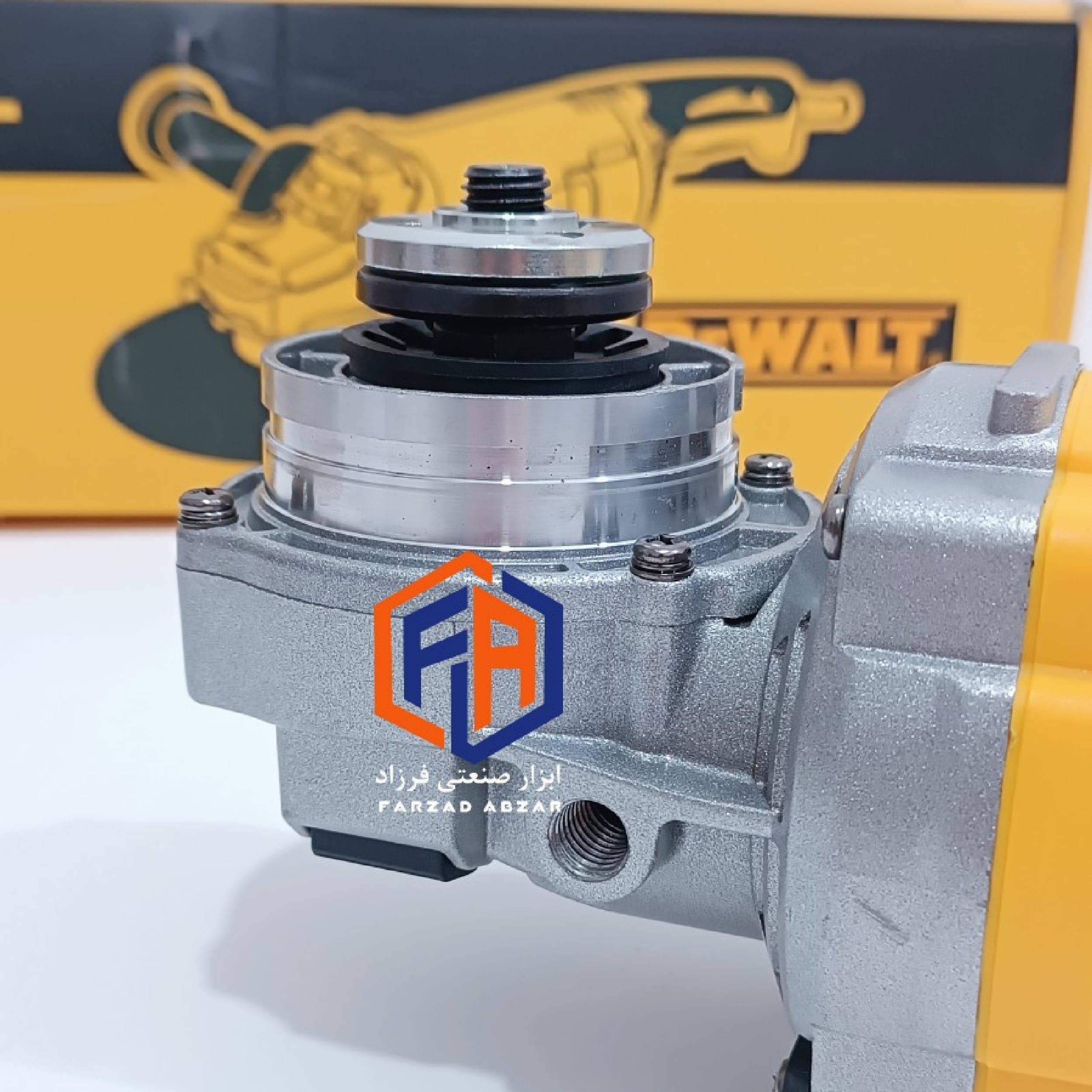 فرز بزرگ 2800 وات دیوالت مدل DEWALT 230-12 — تصویر ۵