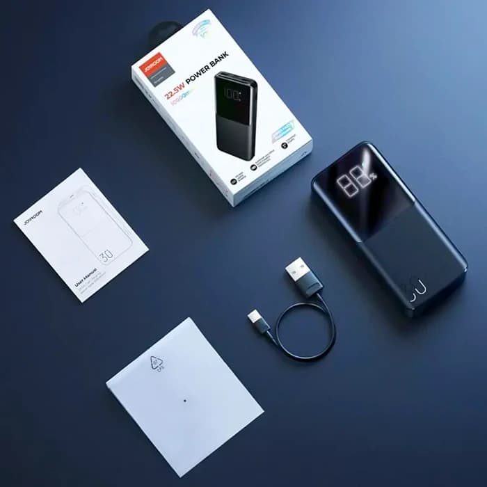 پاور بانک 30,000mAh جویروم مدل JR-QP193 — تصویر ۵