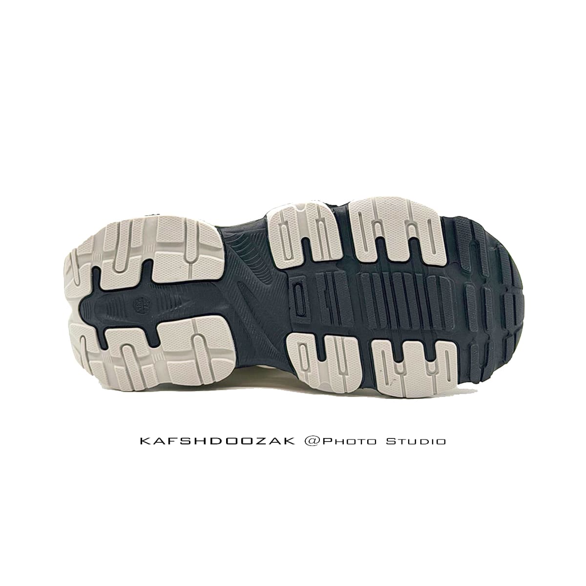 صندل نوجوان وارداتی با کیفیت عالی مشکی | برند G.Duck-3573 | وارداتی — تصویر ۳