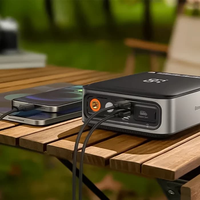جامپ استارتر و پمپ باد 8,000mAh بیسوس مدل BS-CH003 — تصویر ۸