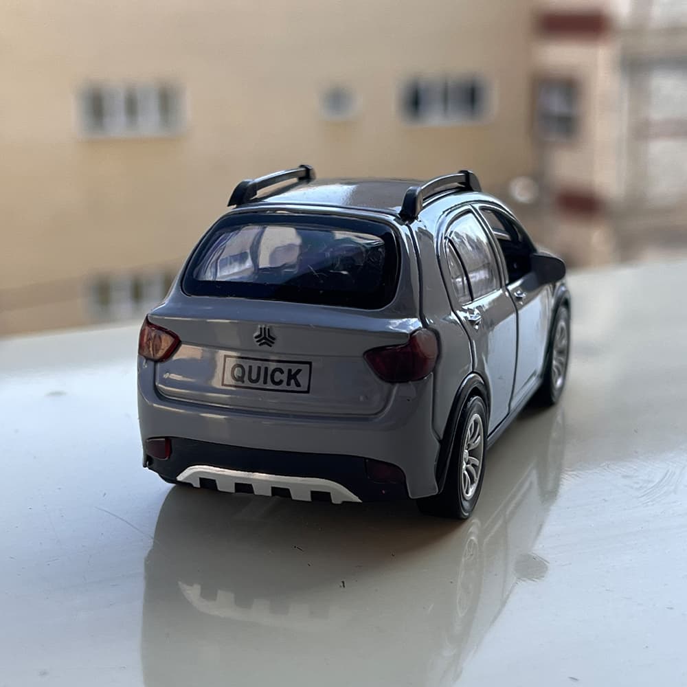 ماشین فلزی موزیکال طرح کوییک — تصویر ۳