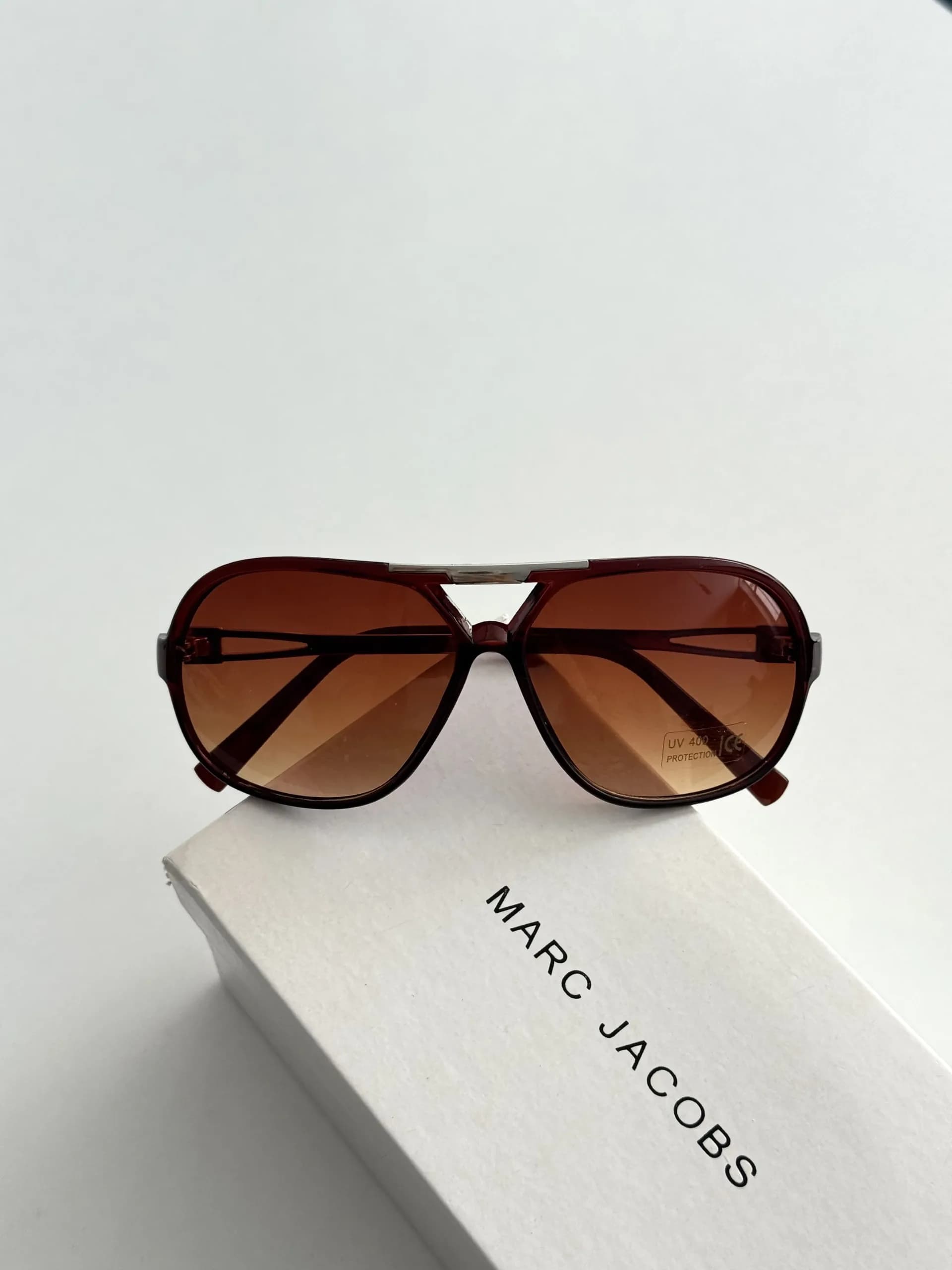 عینک آفتابی مردانه برند Rayban فریم فلزی قهوه ای یووی 400