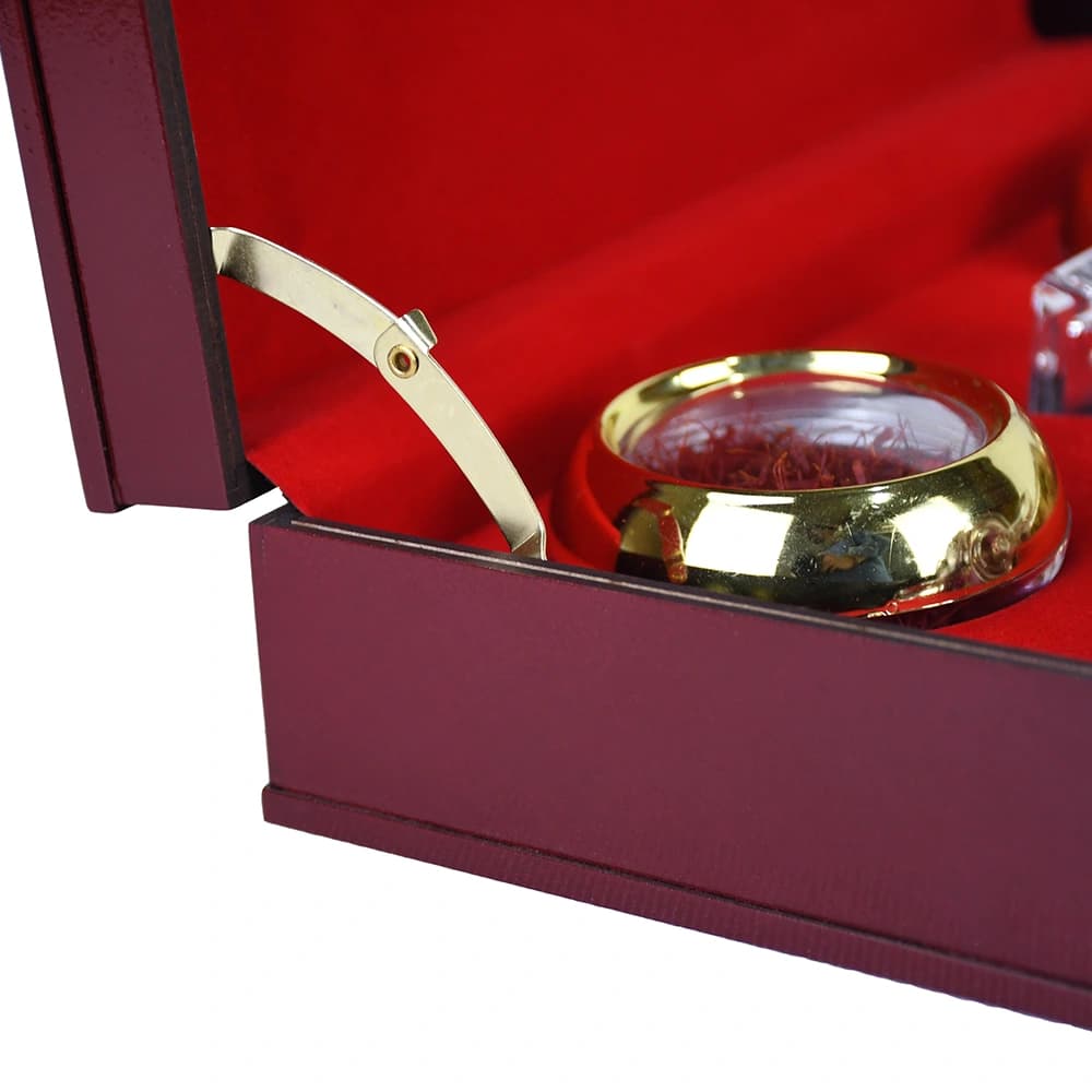 پک هدیه زعفران همادیس مدل گلدیس کد PZ 133 — تصویر ۵
