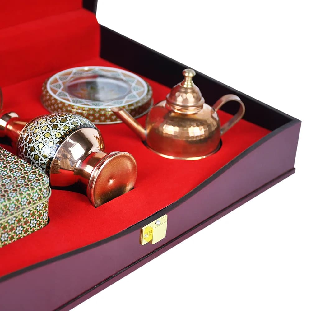 پک هدیه زعفران و صنایع دستی همادیس مدل گلستان کد PZ 137 — تصویر ۵
