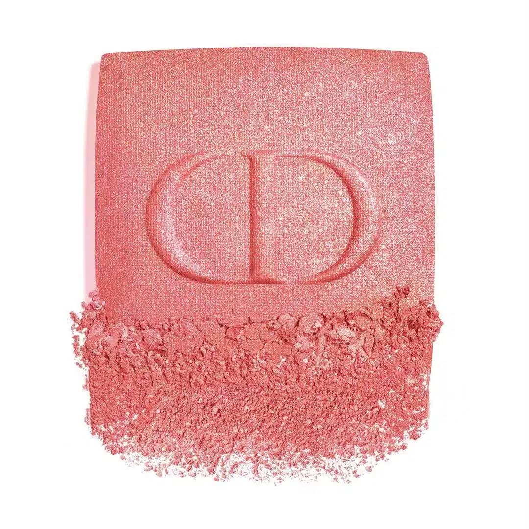 رژگونه پودری دیور مدل Couture Colour کد 601 Hologlam — تصویر ۳