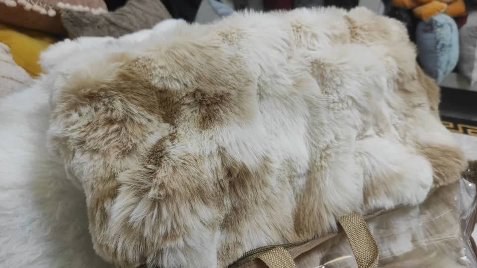 شال مبل خز سایز — تصویر ۲