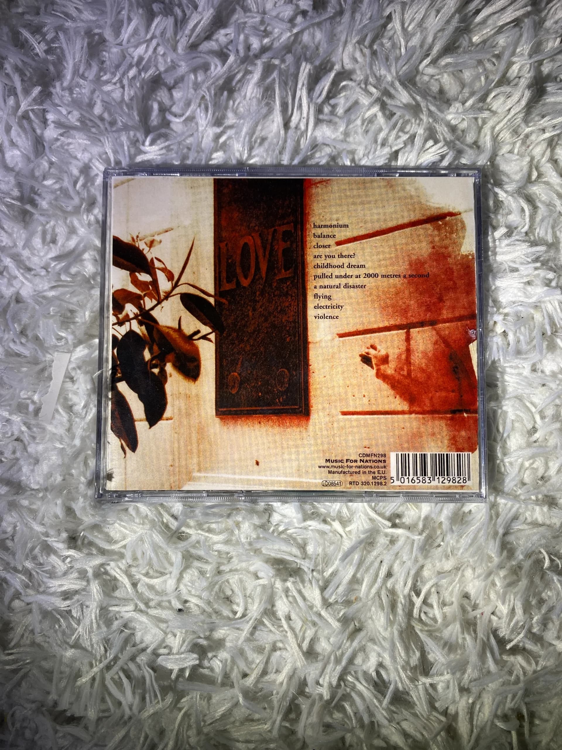 البوم a natural disaster از anathema — تصویر ۳