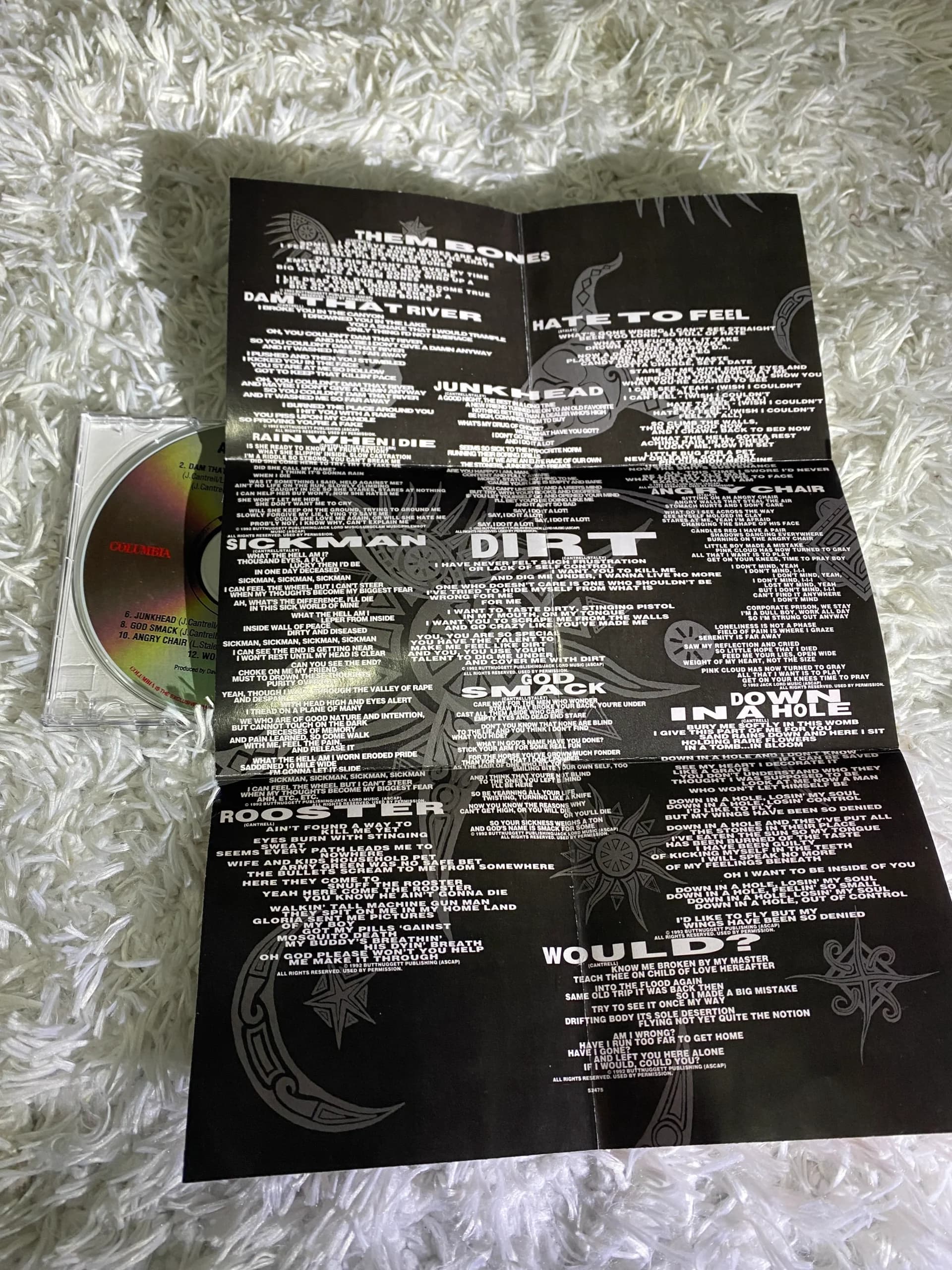 البوم dirt از alice in chains — تصویر ۳