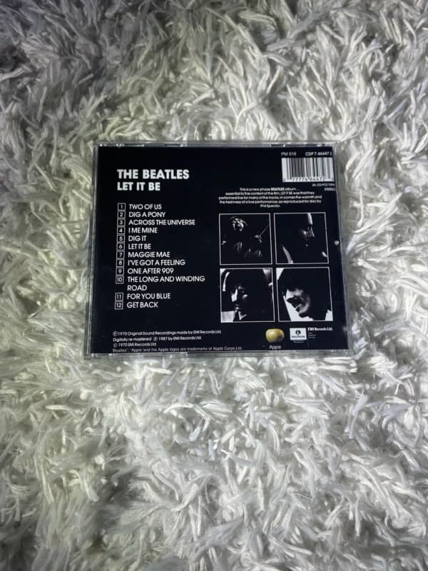 البوم let it be از the beatles — تصویر ۳