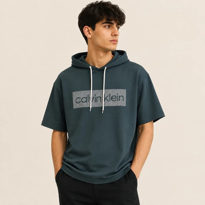 تیشرت کلاهدار مردانه پنبه‌ای calvin klein در رنگ‌بندی مختلف — تصویر ۳