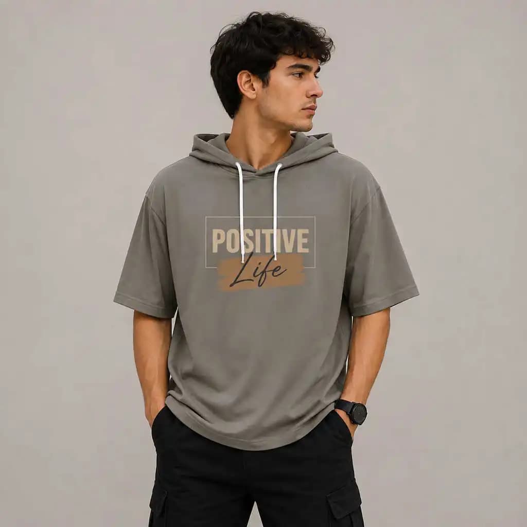 تیشرت کلاهدار نخ پنبه طرح positive در رنگ بندی مختلف — تصویر ۶