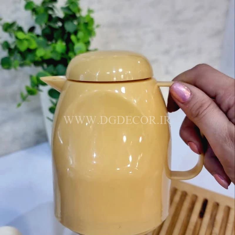 فلاسک داخل شیشه مینیمال تک نفره — تصویر ۴
