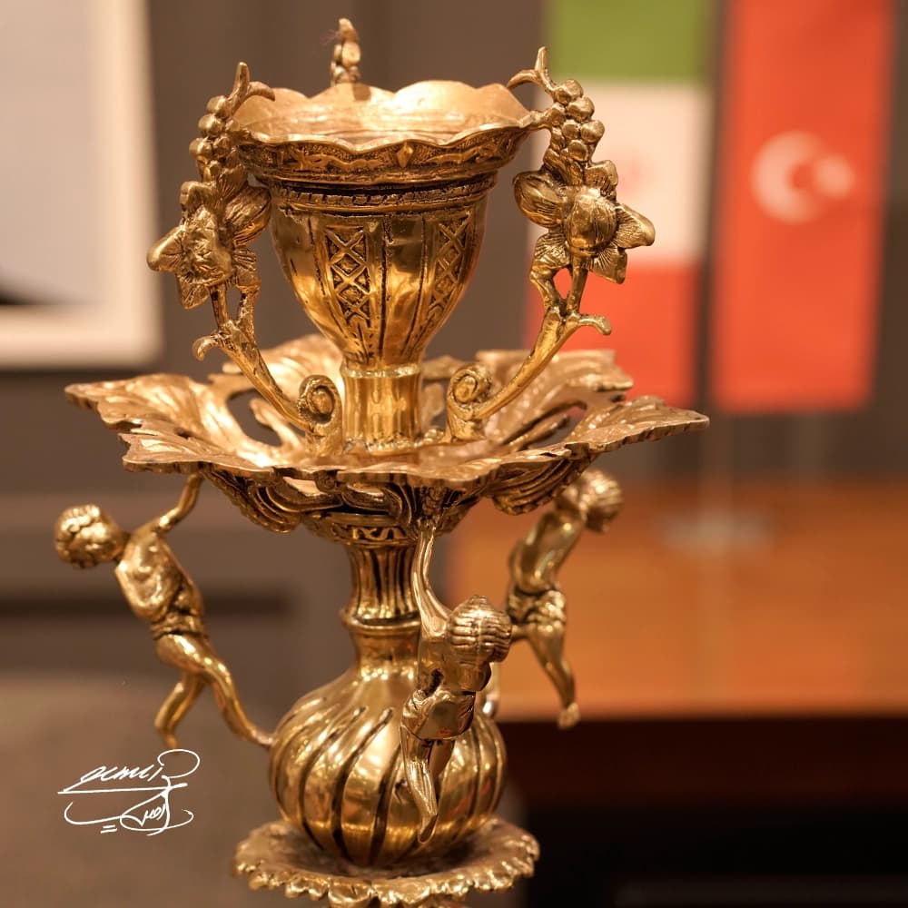 قلیان نفیس برنزی — تصویر ۲