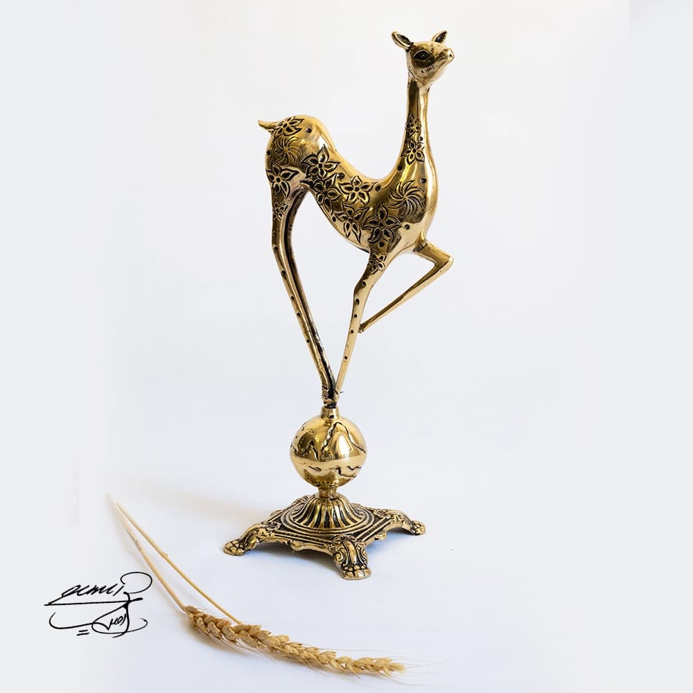 مجسمه آهو برنزی کد 0213