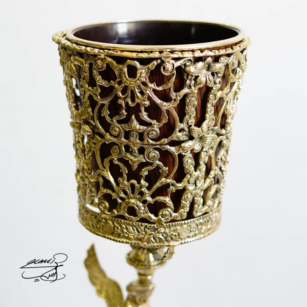 سطل زباله ایستاده و جای دستمال کاغذی برنجی کد 0542 — تصویر ۳
