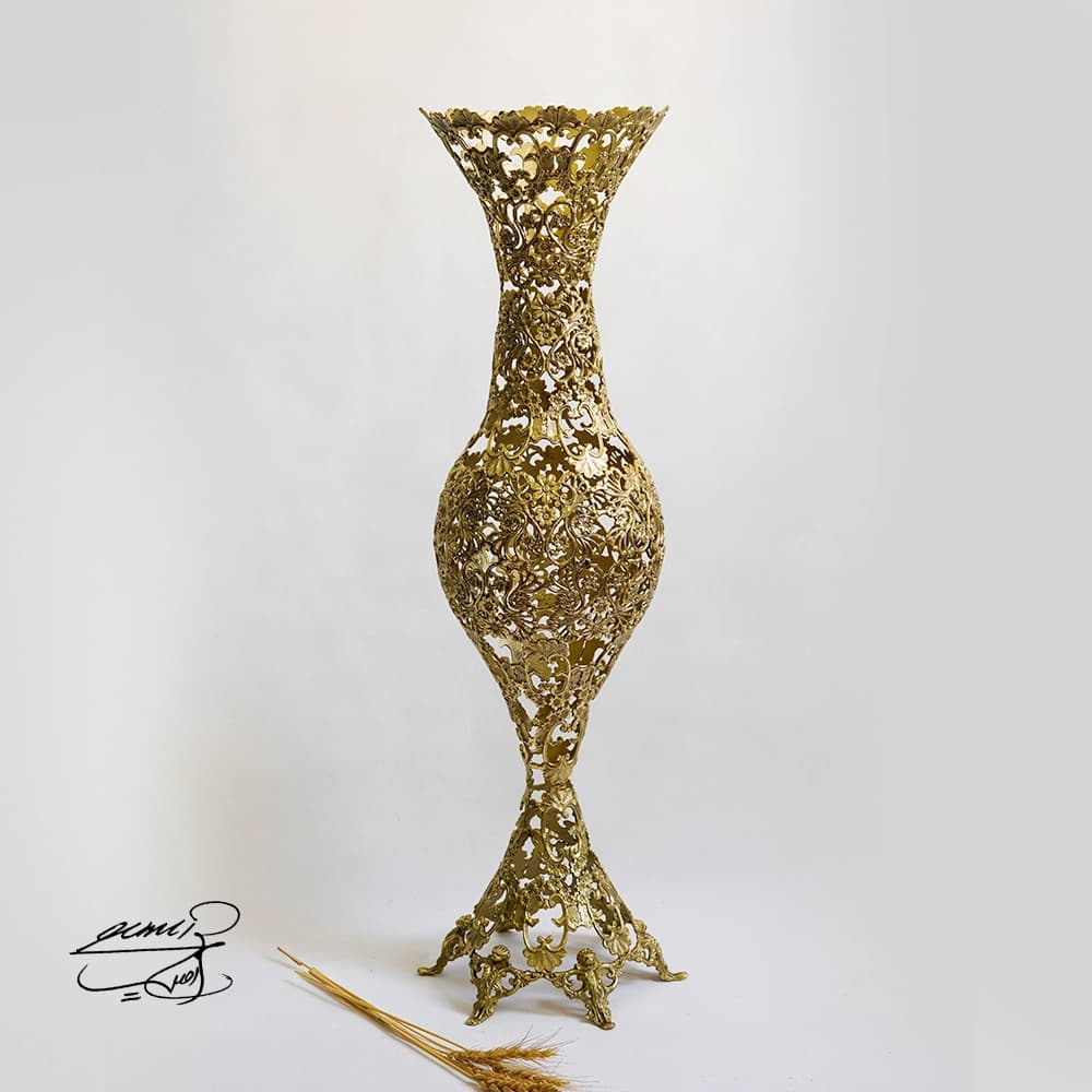 گلدان برنزی کد 0302