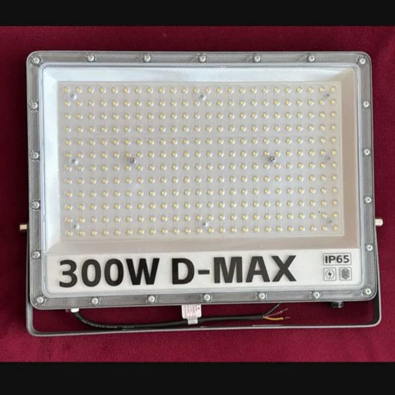 پروژکتور LED لنزدار برند D Max (300وات) — تصویر ۲