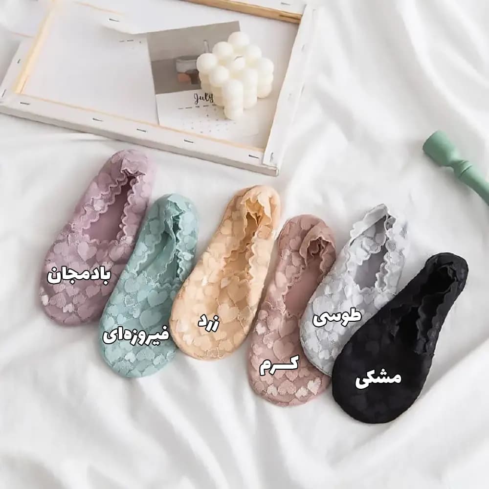 جوراب زنانه کالجی طرح قلبی — تصویر ۲