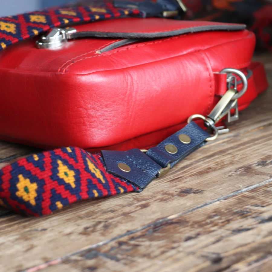 بندکیف گلیمی مهتاب — تصویر ۴
